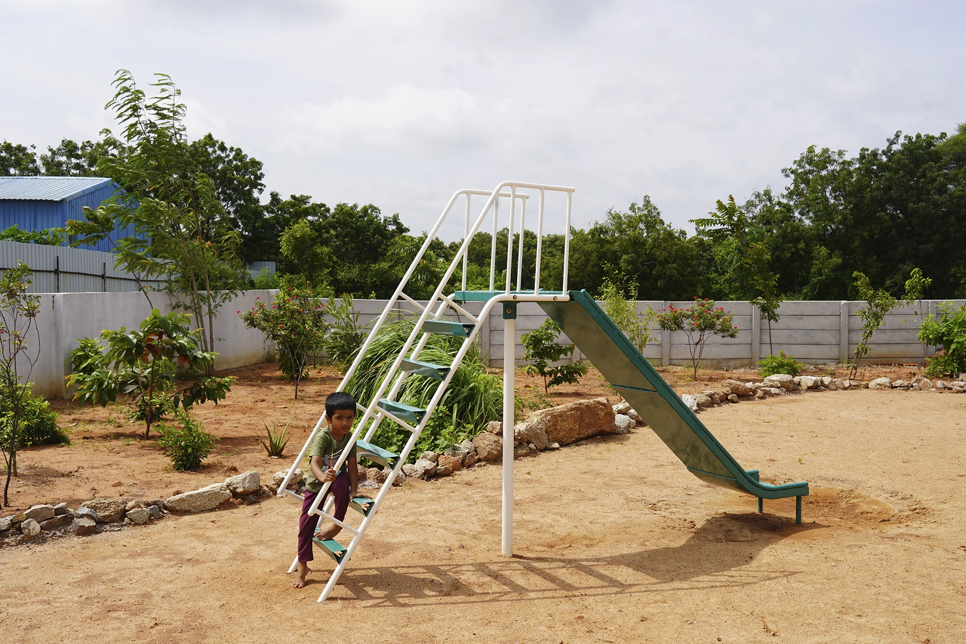 Thraya school garden